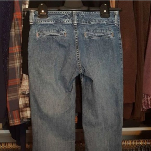 AMERICAN EAGLE ♡ Sweet Vintage Denim Slit Back Pockets Blue Jeans Size 2 Reg - Picture 12 of 15